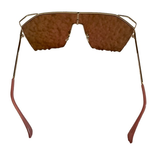 Futuristic reflective sunglasses - Picture 4 of 4